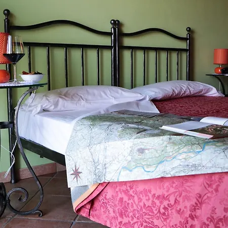 La Rosa Dei Vini Bed & Breakfast Serralunga d'Alba