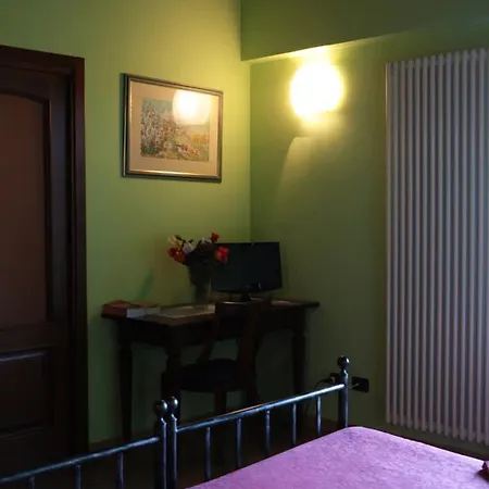 La Rosa Dei Vini 3* Serralunga d'Alba